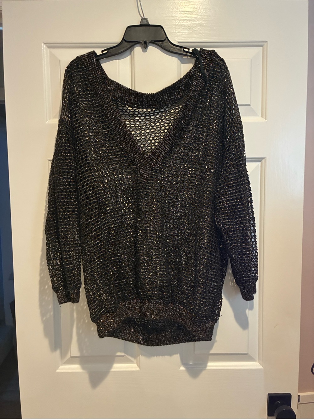 Vintage Women’s Black Metallic Knit V-Neck Sweater